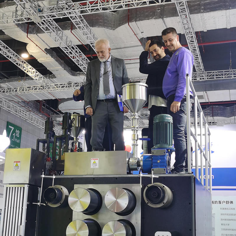 Máquina giratória de fusão piloto premium